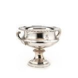 AN EDWARDIAN SILVER ROSE BOWL / CENTREPIECE, MAPPIN & WEBB LTD., LONDON, 1909 on stepped spreading