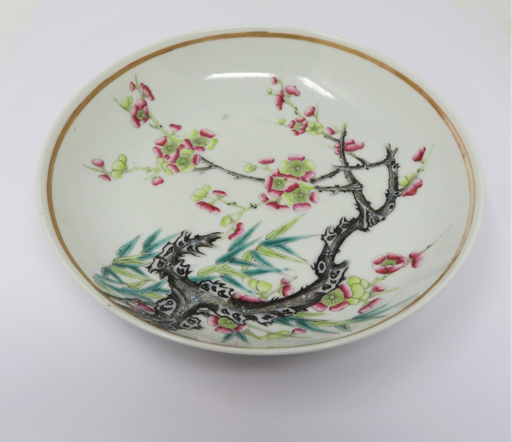 A PAIR OF CHINESE FAMILLE ROSE DISHES, GUANGXU MARK AND PERIOD (1875-1908) each painted with - Image 5 of 5