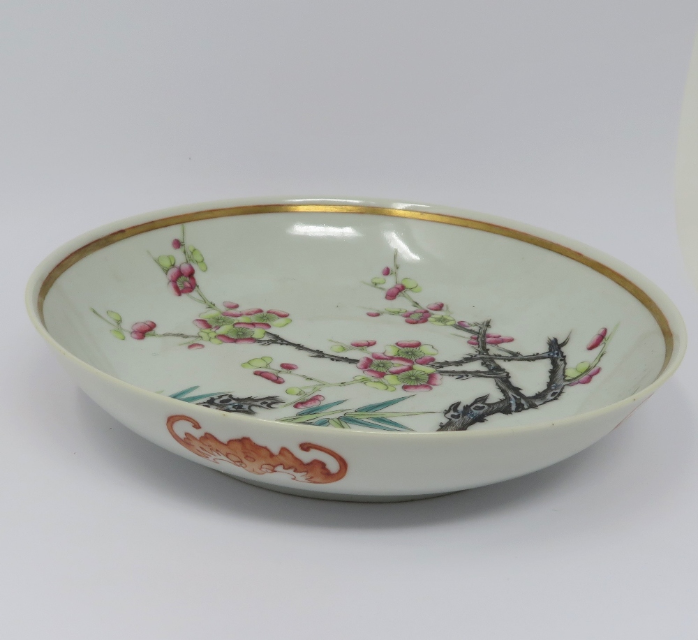 A PAIR OF CHINESE FAMILLE ROSE DISHES, GUANGXU MARK AND PERIOD (1875-1908) each painted with - Image 4 of 5