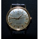 A gents Omega Seamaster Automatic wristwatch in 9 carat gold case