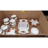 A Royal Albert Old Country Roses part tea service of 21 pieces