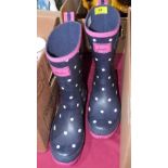 A pair of Joules lady's wellington boots. Size 6/7