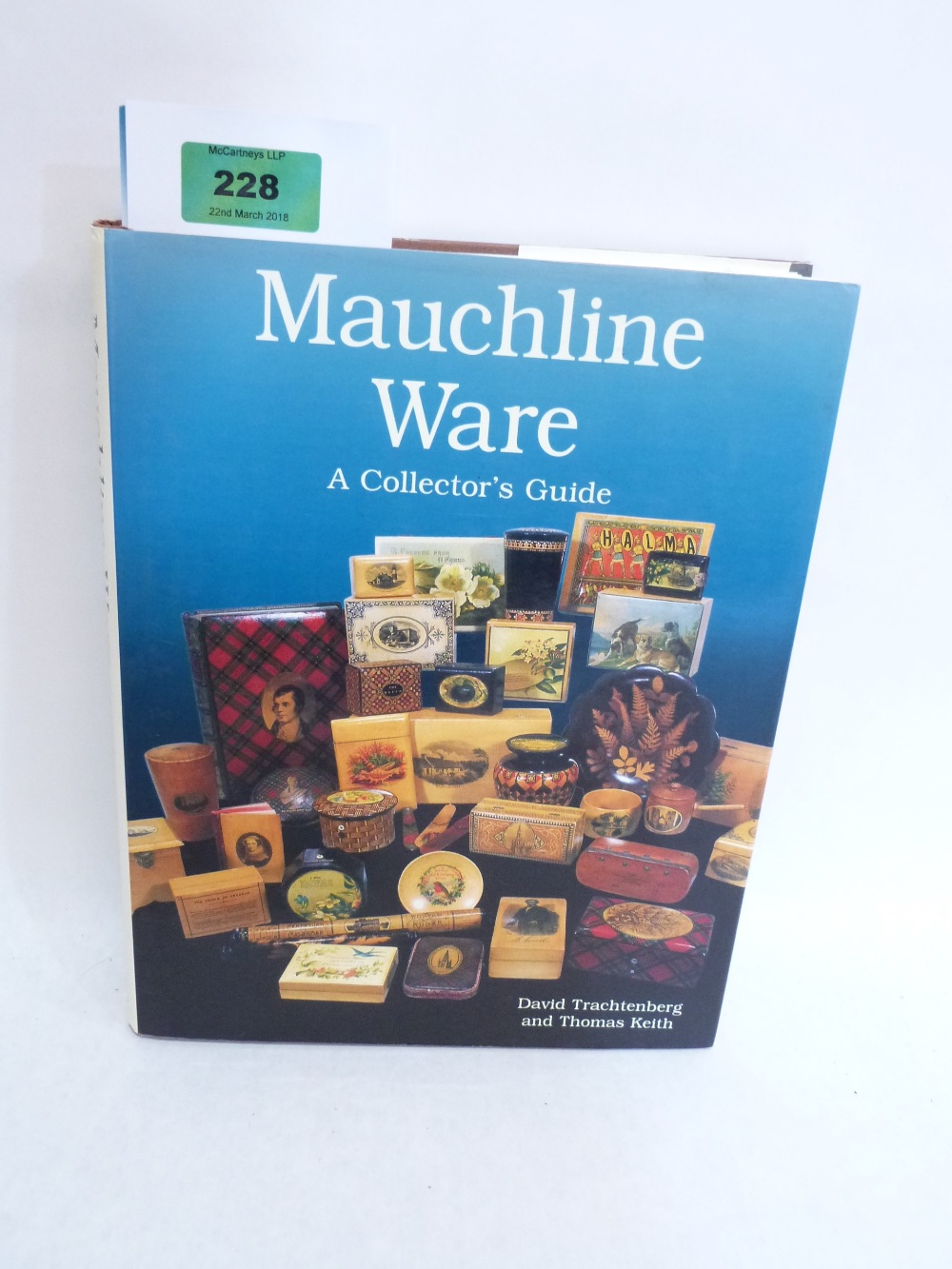 A volume: Mauchline Ware, David Trachtenberg and Thomas Keith. Pub: Antique Collectors Club