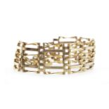 NINE CARAT GOLD GATELINK BRACELET