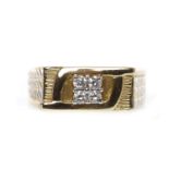 EIGHTEEN CARAT GOLD DIAMOND RING