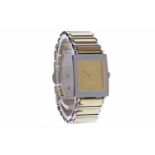 LADY'S RADO DIASTAR CERAMIC BI COLOUR QUARTZ WRIST WATCH the rectangular gold coloured dial with