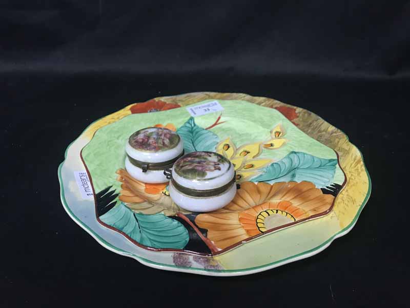 LOT OF CERAMICS INCLUDING ROYAL DOULTON PLATE along with: Crown Devon cake plate and two ceramic