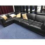 MODERN BLACK LEATHER CORNER SETTEE