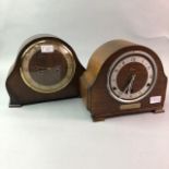 A LOT OF TWO OAK MANTEL CLOCKS