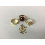 A GENTS GOLD SIGNET RING AND OTHER JEWELLERY INCLUDING GOLD EXAMPLES