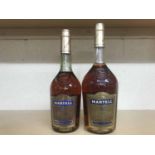 MARTELL VS - ONE LITRE Cognac, France. 1 litre, 40% volume. MARTELL VS Cognac, France.