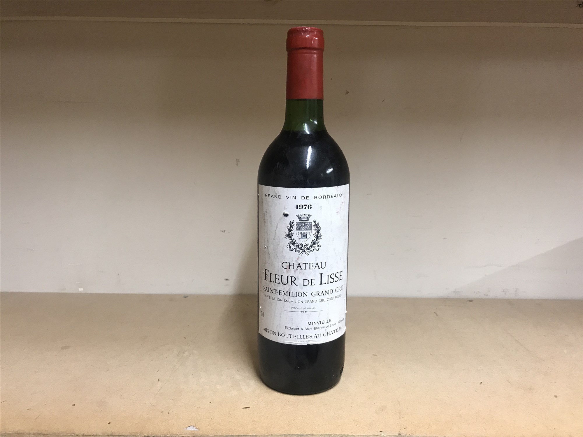 CHATEAU FLEUR DE LISSE 1976