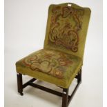 A GEORGE III PERIOD MAHOGANY TAPESTRY COVERED SIDE CHAIR
