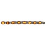 A CITRINE SET PIERCED SILVER BRACELET, C1900 16.5CM L, UNMARKED