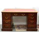 A VICTORIAN MAHOGANY PEDESTAL DESK, WITH REPLACEMENT TOP, 77 X 138 X 69CM