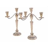 A PAIR OF NORTH AMERICAN SILVER GADROONED CANDELABRA, EARLY-MID 20TH C 32CM H, BY THE ALVIN