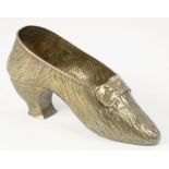 A VICTORIAN SILVER LADY'S SHOE NOVELTY HATPIN CUSHION, 18CM L, BIRMINGHAM 1890, LACKS INFILL, 4OZS