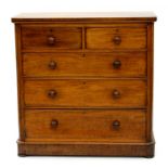 A VICTORIAN MAHOGANY CHEST OF DRAWERS, 104CM H, 52 X 105CM