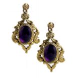 A PAIR OF VICTORIAN STYLE AMETHYST EARRINGS en cabochon, in gold, 38mm, import marked London 1967,