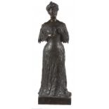 A BRONZE SCULPTURE OF A LADY WITH A LORGNETTE CAST FROM A MODEL BY ALEXANDRE ZEITLIN, 1906, 20TH C