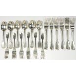 MISCELLANEOUS GEORGE IV AND EARLY VICTORIAN SILVER FLATWARE, FIDDLE PATTERN, LION CREST, BY