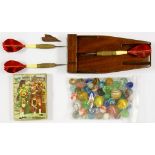 A QUANTITY OF ANTIQUE GLASS MARBLES, LATE 19TH / EARLY 20TH C, A SET OF DARTS IN MAHOGANY BOX AND