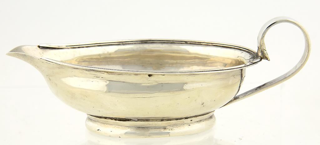 A SILVER SAUCE BOAT, 11CM L, MARKS OFFICIALLY CANCELLED LONDON ASSAY OFFICE 2018, 1OZ 4DWTS