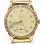 A SMITH'S 9CT GOLD GENTLEMAN'S WRISTWATCH, THE CASE BACK ENGRAVED WITH A PRESENTATION INSCRIPTION,