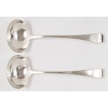 A PAIR OF GEORGE III SILVER SAUCE LADLES, OLD ENGLISH PATTERN, LONDON 1795, 3OZS 12DWTS