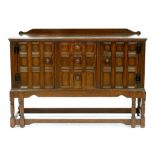 A VICTORIAN OAK SIDEBOARD OF GEOMETRIC DESIGN, 140CM W