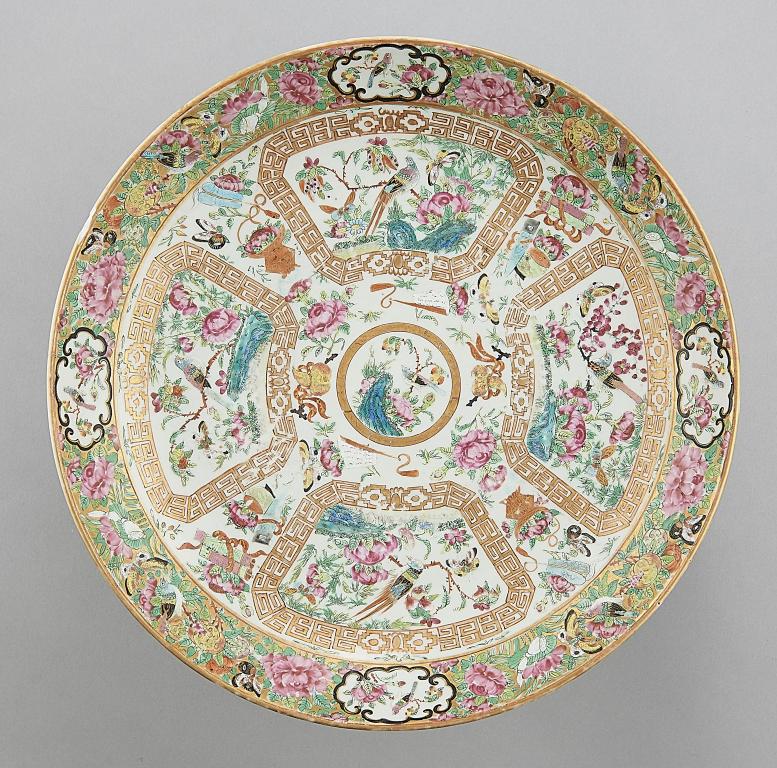 A CANTON FAMILLE ROSE DISH, 19TH C enamelled with four principal panels of birds on a branch, 33.5cm