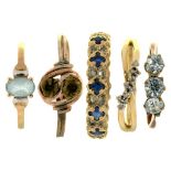 FOUR GEM SET RINGS IN GOLD. 6.25G, ANOTHER RING, 0.85G, SIZES M, O, P, L, H (5) ++THE THREE STONE
