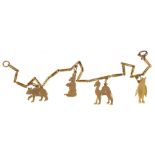 AN ANIMAL CHARM BRACELET IN GOLD, MARKED 9CT, 4.3G