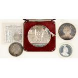 SIR WINSTON CHURCHILL COMMEMORATIVE SILVER MEDAL 1965, 55MM CASED, TWO OTHER SILVER MEDALS AND TWO