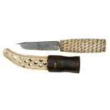 A PENWORK DECORATED ANTLER HILTED KNIFE AND PIERCED SHEATH, 32CM OVERALL