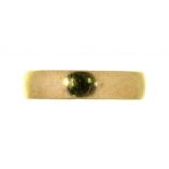 A 18CT GOLD WEDDING RING, MAKER'S MARK H.S., SHEFFIELD 1983, 2.5G, SIZE O