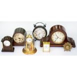 AN EARLY 20TH C MAHOGANY MANTEL CLOCK AND MISCELLANEOUS OTHER CLOCKS