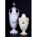 A WEDGWOOD QUEEN'S WARE VASE AND COVER AND A WEDGWOOD CREAMWARE VASE SHAPED LAMP, COVERED IN A