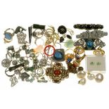 MISCELLANEOUS JEWELLERY++GOOD CONDITION