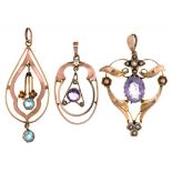 THREE GEM SET OPENWORK PENDANTS IN GOLD, TWO MARKED 9CT, OTHER UNMARKED, 5G++GOOD CONDITION