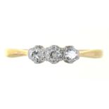 A THREE STONE DIAMOND RING IN GOLD, MARKS RUBBED, 1.7G, SIZE L++GOOD CONDITION