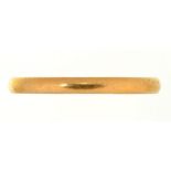 A 22CT GOLD WEDDING RING, BIRMINGHAM 1940, MAKER'S MARK A&W, 2.2G, SIZE K++GOOD CONDITION