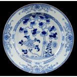 A CHINESE EXPORT PORCELAIN BLUE AND WHITE DISH, QING DYNASTY, 18TH C the underside painted with