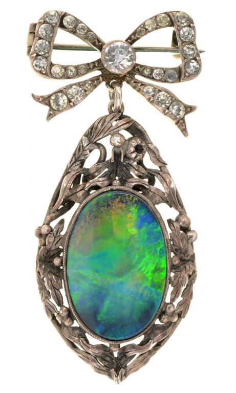 AN ART NOUVEAU OPAL DOUBLET AND WHITE SAPPHIRE SET SILVER PENDANT BROOCH, 50MM, 10G ++SLIGHT BUILD