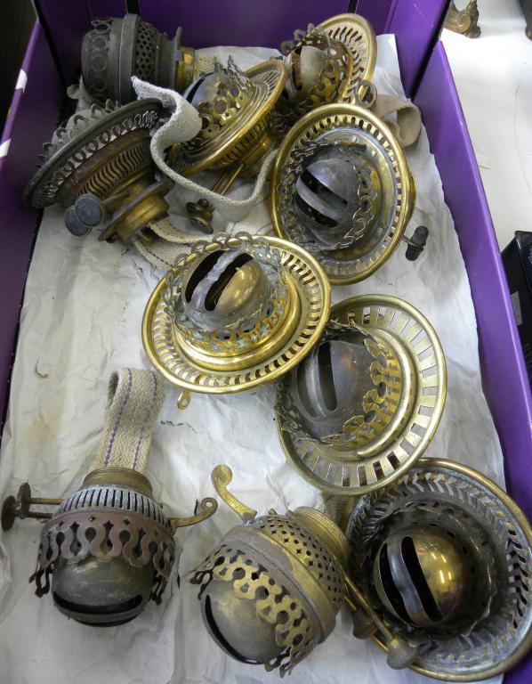 TEN VARIOUS LATE VICTORIAN OR EARLY 20TH C BRASS OIL LAMP BURNERS