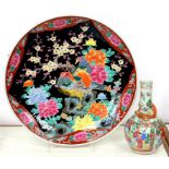 A CANTON FAMILLE ROSE BOTTLE SHAPED VASE, 21CM H, 19TH C AND AN IMARI DISH, DECORATED WITH BIRDS AND