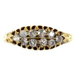 A DIAMOND CLUSTER RING IN 18CT GOLD, BIRMINGHAM 1913, 3.3G, SIZE O++GOOD CONDITION