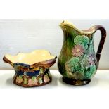 A MAJOLICA JUG, 23CM H, PAINTED 10 AND A MAJOLICA JARDINIERE, BOTH LATE 19TH C ++Both in good