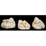 THREE JAPANESE IVORY NETSUKES, 4CM H AND C, MEIJI PERIOD