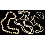 A CULTURED PEARL NECKLACE WHITE GOLD CLASP, MARKED 9CT, A CULTURED PEARL NECKLACE WITH A RUBY SET